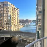 Appartement La Perle Ariane-vue Panoramique Wifi Parking Prosconciergerie *