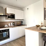 La Perle Ariane-vue Panoramique Wifi Parking Prosconciergerie Appartement